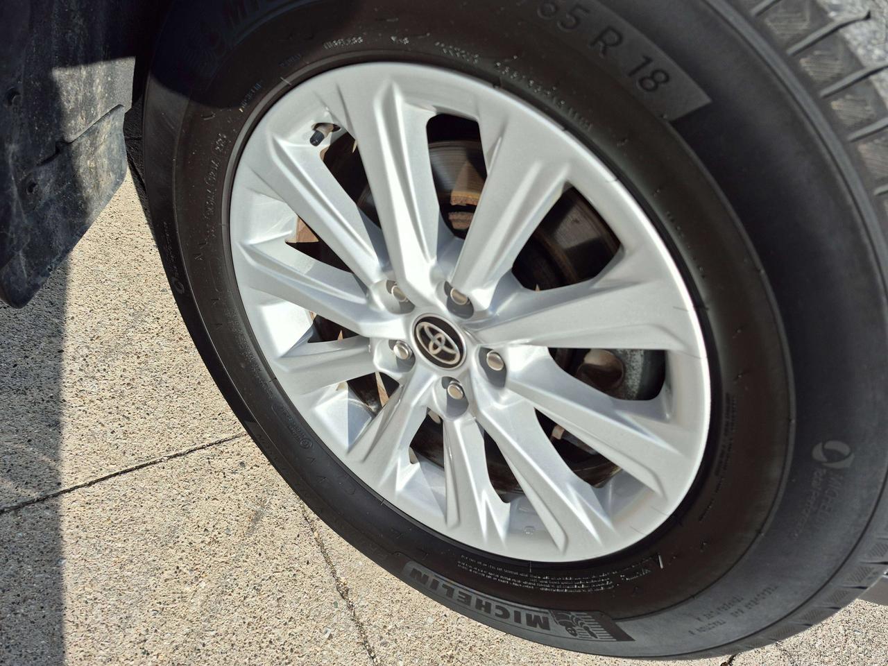 2024 Toyota Grand Highlander XLE Photo