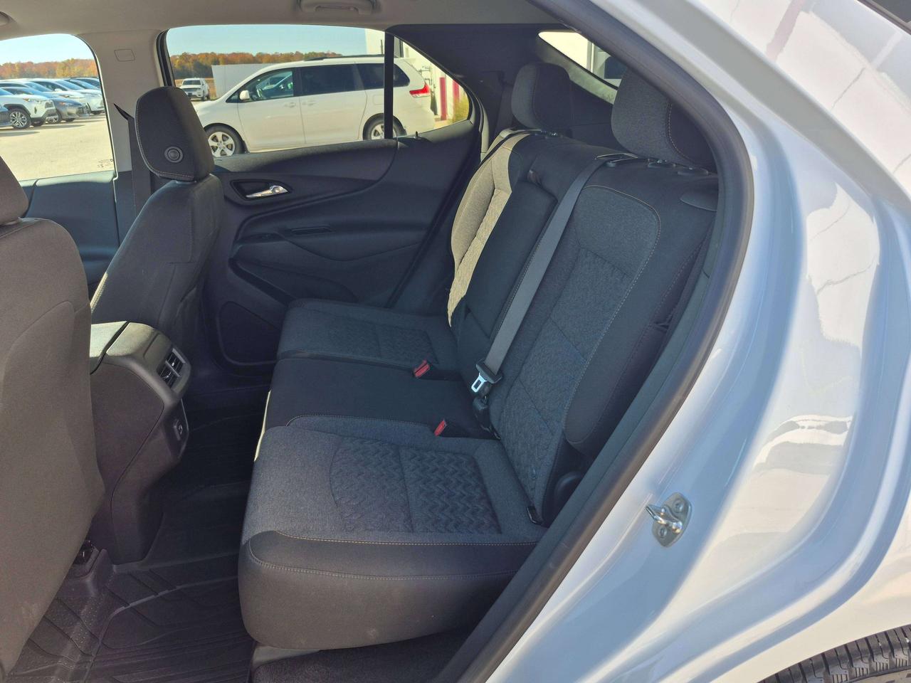 2024 Chevrolet Equinox LT Photo