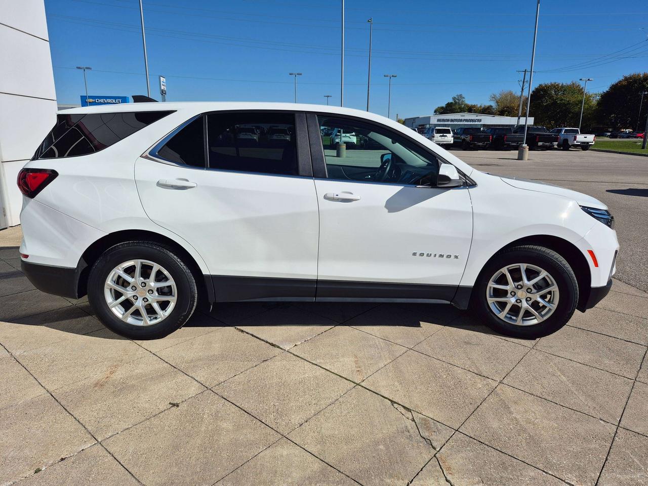 2024 Chevrolet Equinox LT Photo