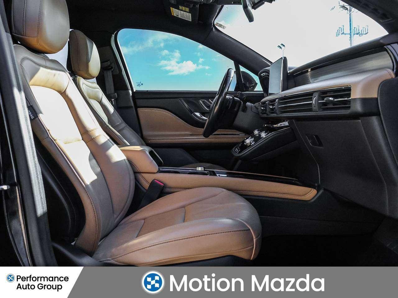 2020 Lincoln Corsair RESERVE   WELL EQUIPPED   AWD  FRESH TRADE Photo