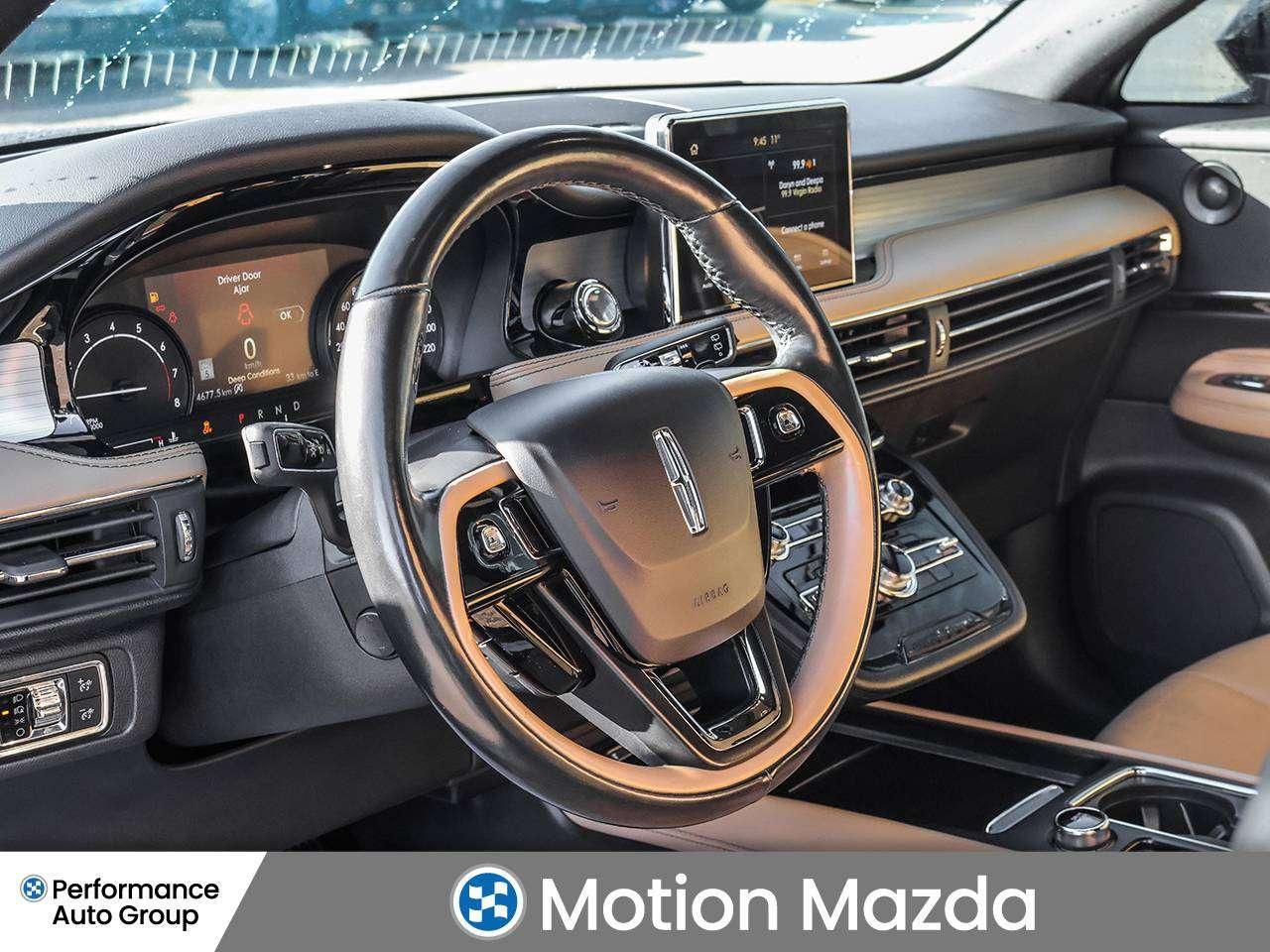 2020 Lincoln Corsair RESERVE   WELL EQUIPPED   AWD  FRESH TRADE Photo