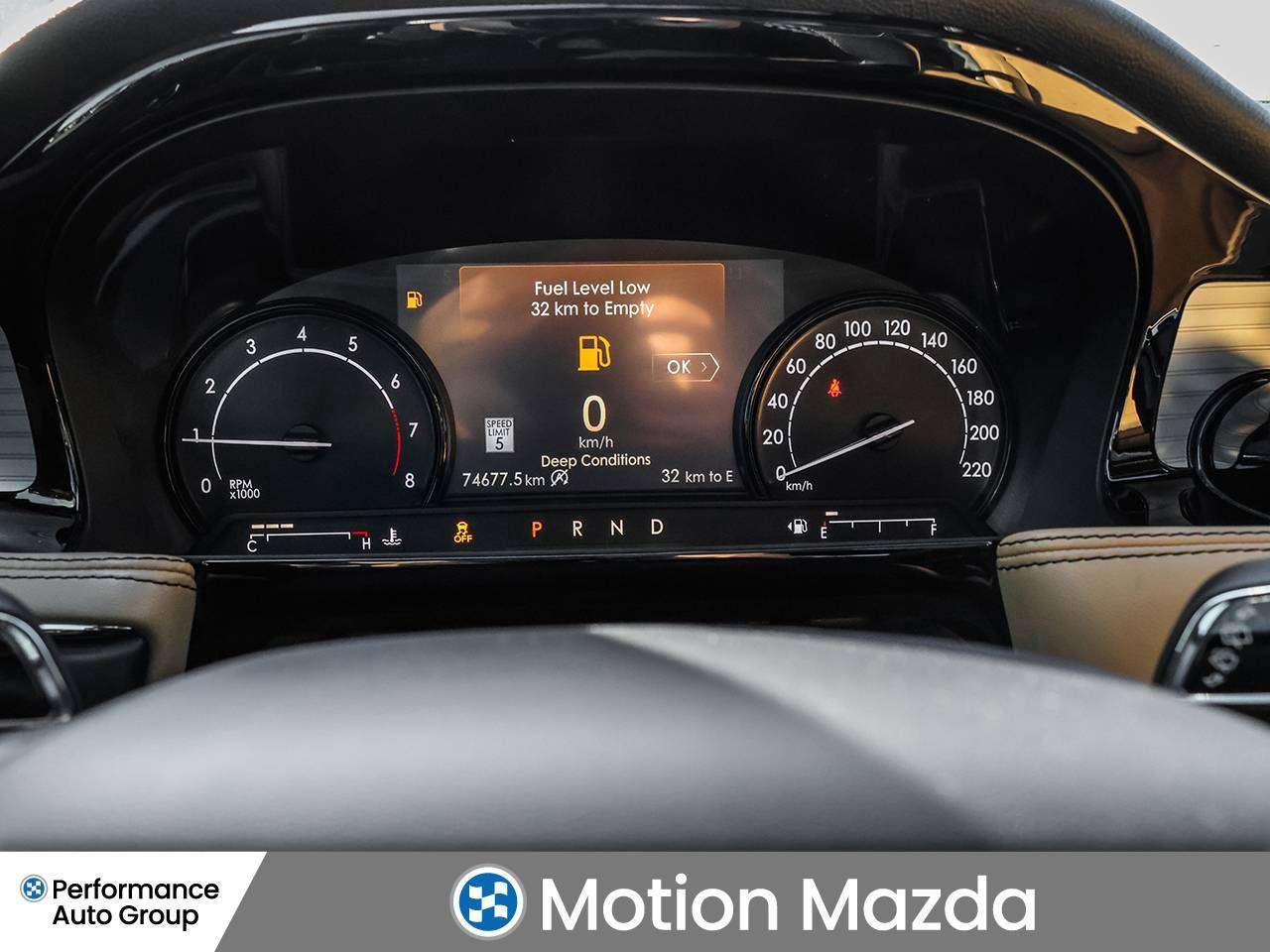 2020 Lincoln Corsair RESERVE   WELL EQUIPPED   AWD  FRESH TRADE Photo