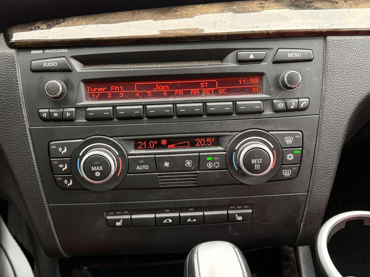2009 BMW 1 Series 135i Cabriolet   Heated Seats & Steering Wheel Photo