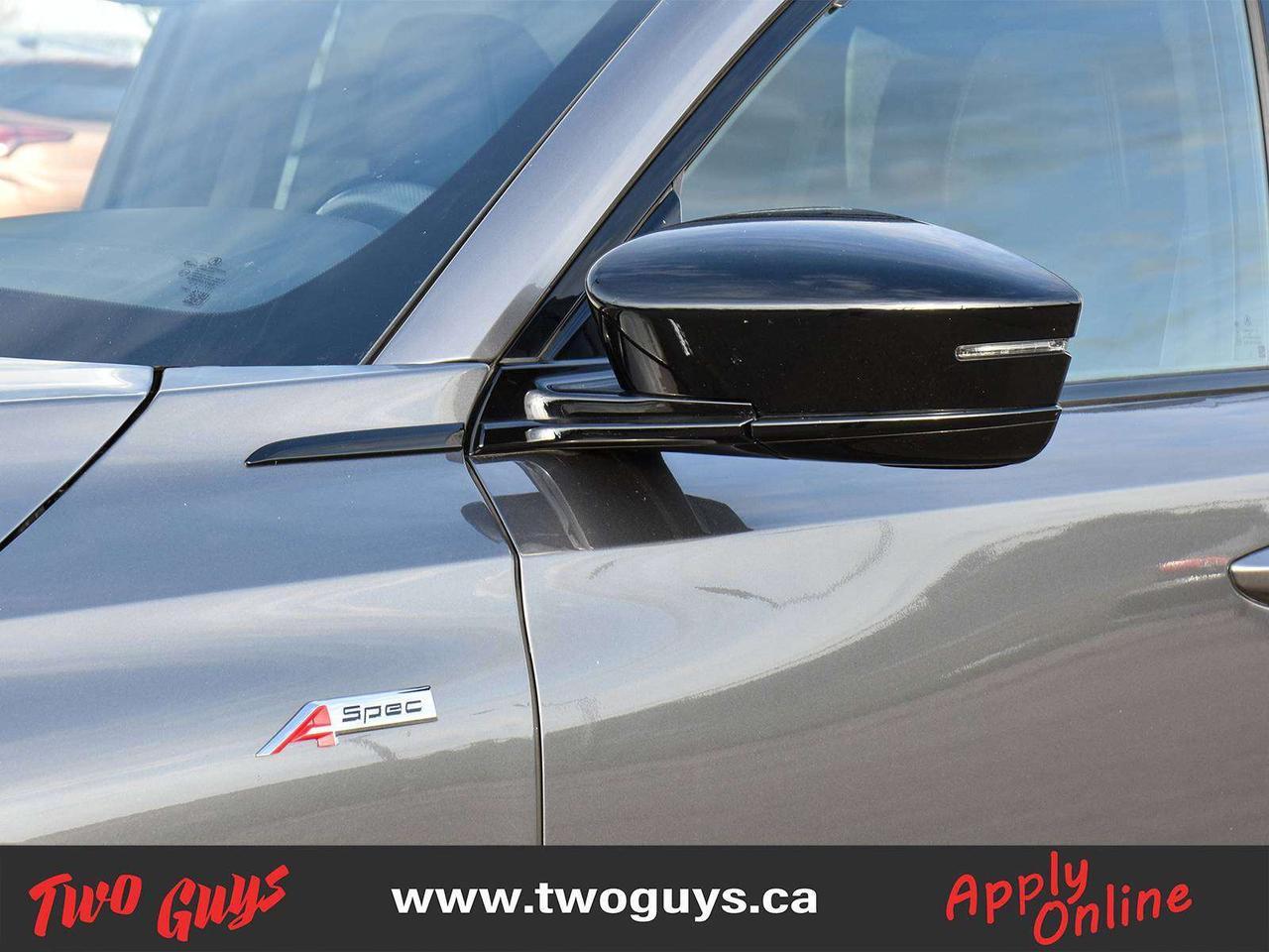 2023 Acura MDX A-Spec SH-AWD 7 Passenger Panoroof Nav Leather Photo4