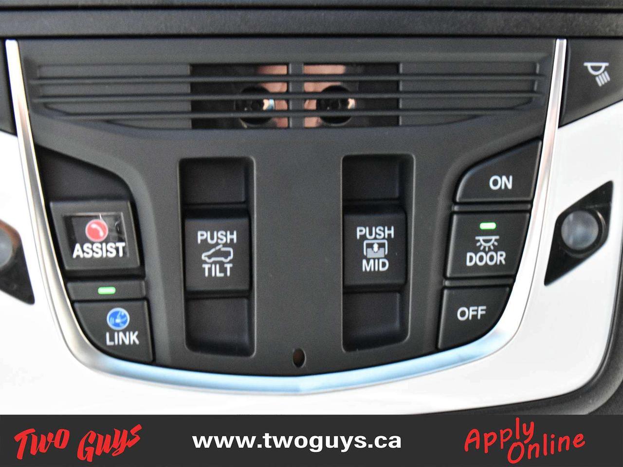 2023 Acura MDX A-Spec SH-AWD 7 Passenger Panoroof Nav Leather Photo