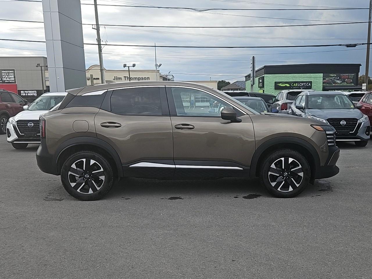 2025 Nissan Kicks SV AWD Photo