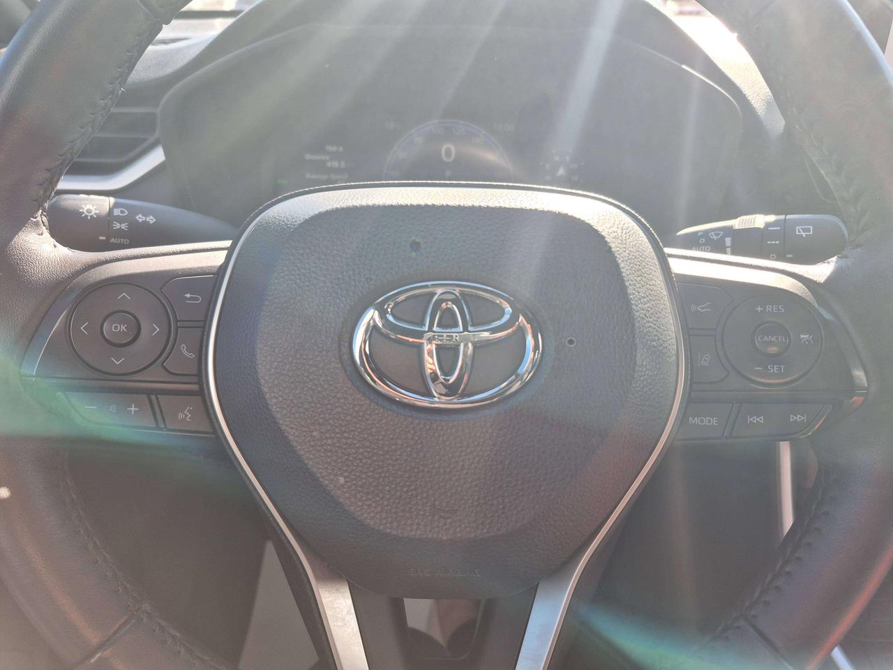 2024 Toyota RAV4 Hybrid XSE Photo