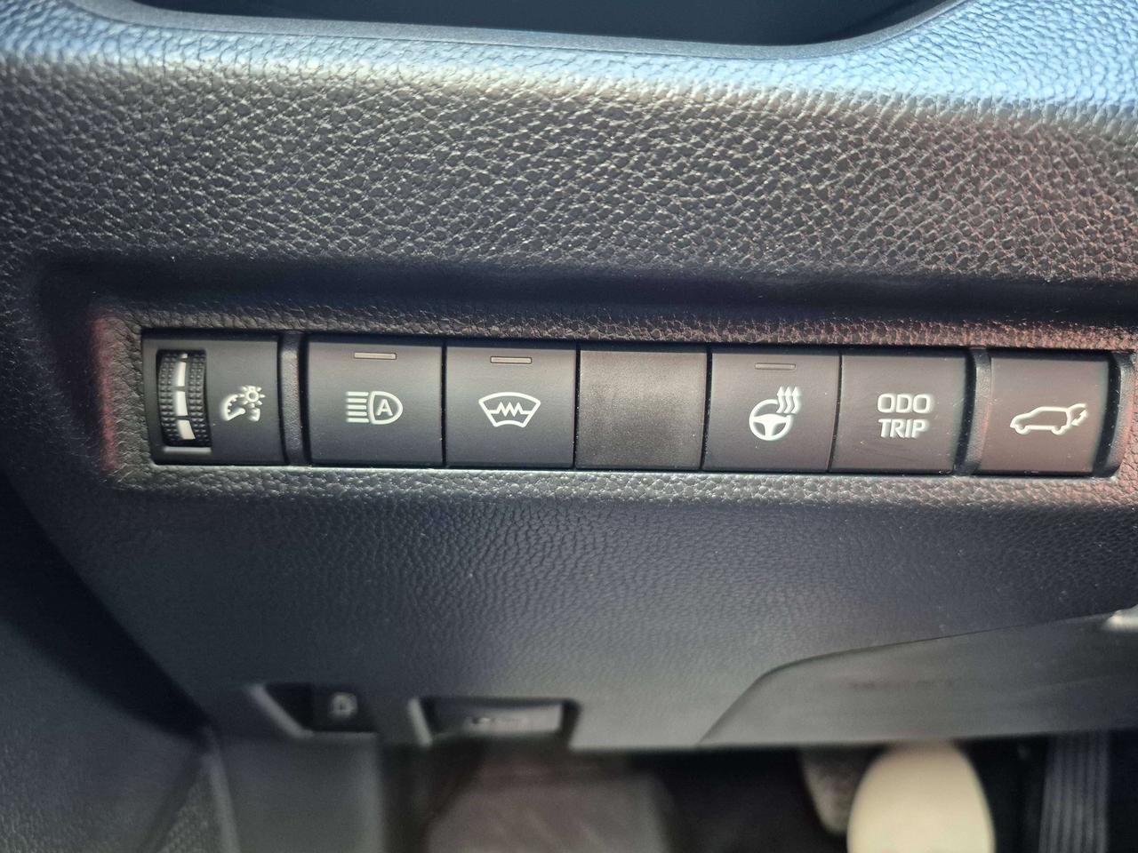 2024 Toyota RAV4 Hybrid XSE Photo
