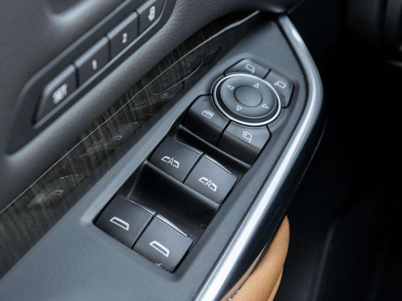 2021 Cadillac XT4 AWD 4dr Sport Photo