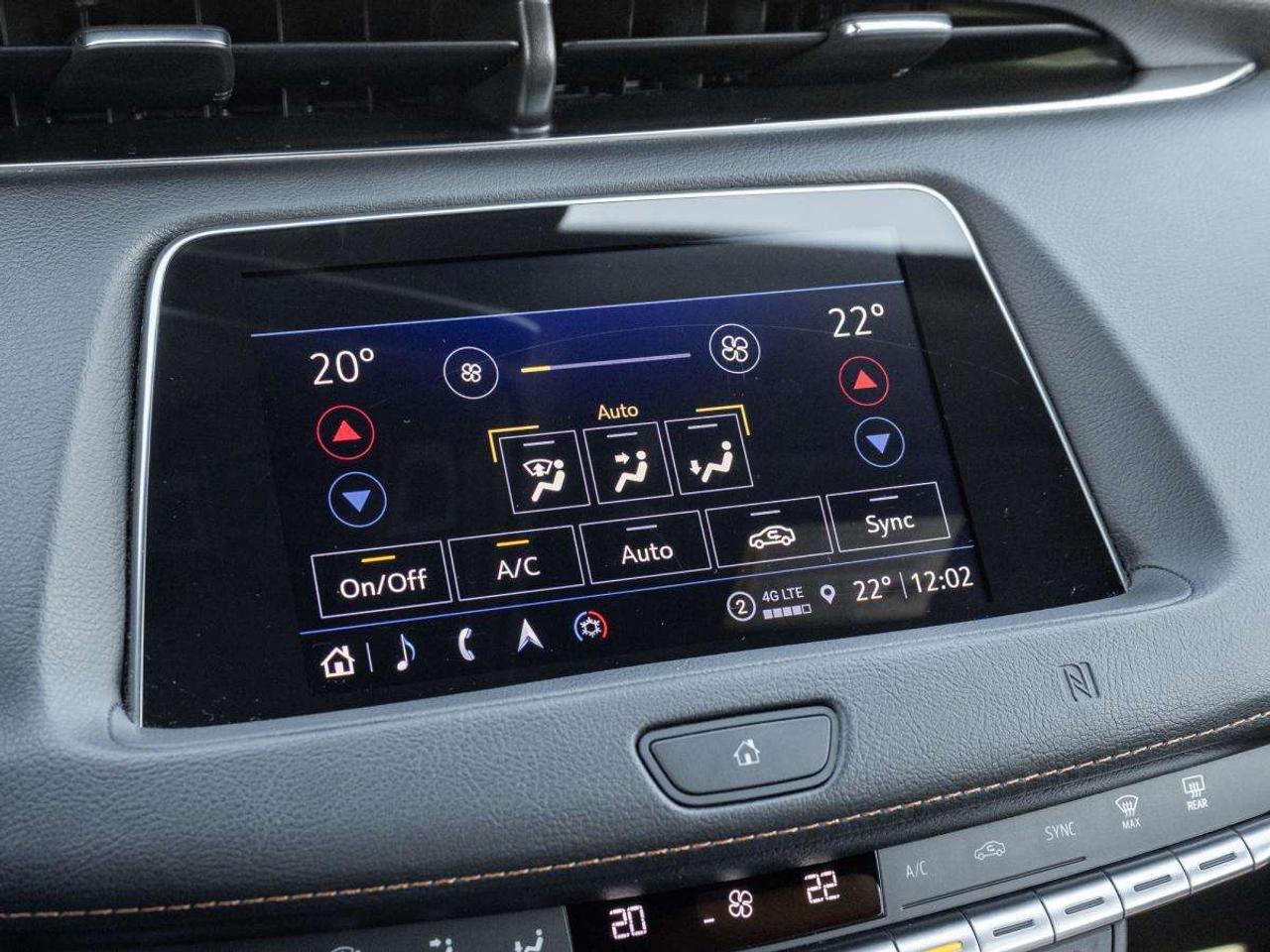 2021 Cadillac XT4 AWD 4dr Sport Photo
