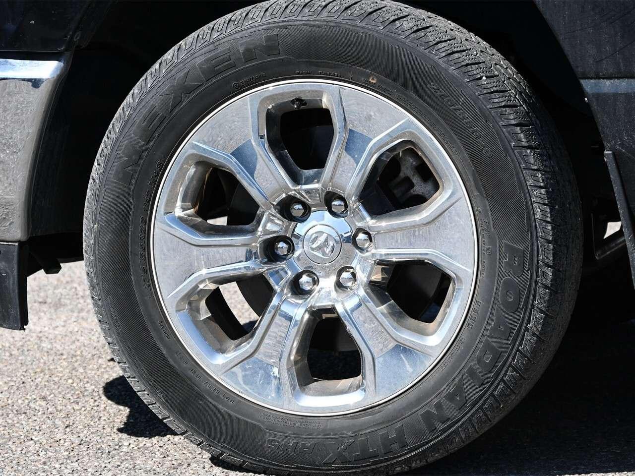 2022 RAM 1500 Big Horn 4x4 Quad Cab 6'4 Box Photo