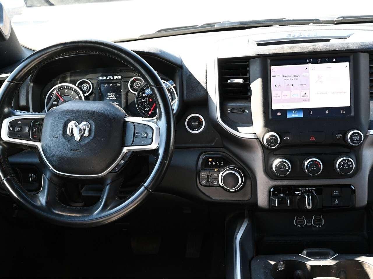 2022 RAM 1500 Big Horn 4x4 Quad Cab 6'4 Box Photo