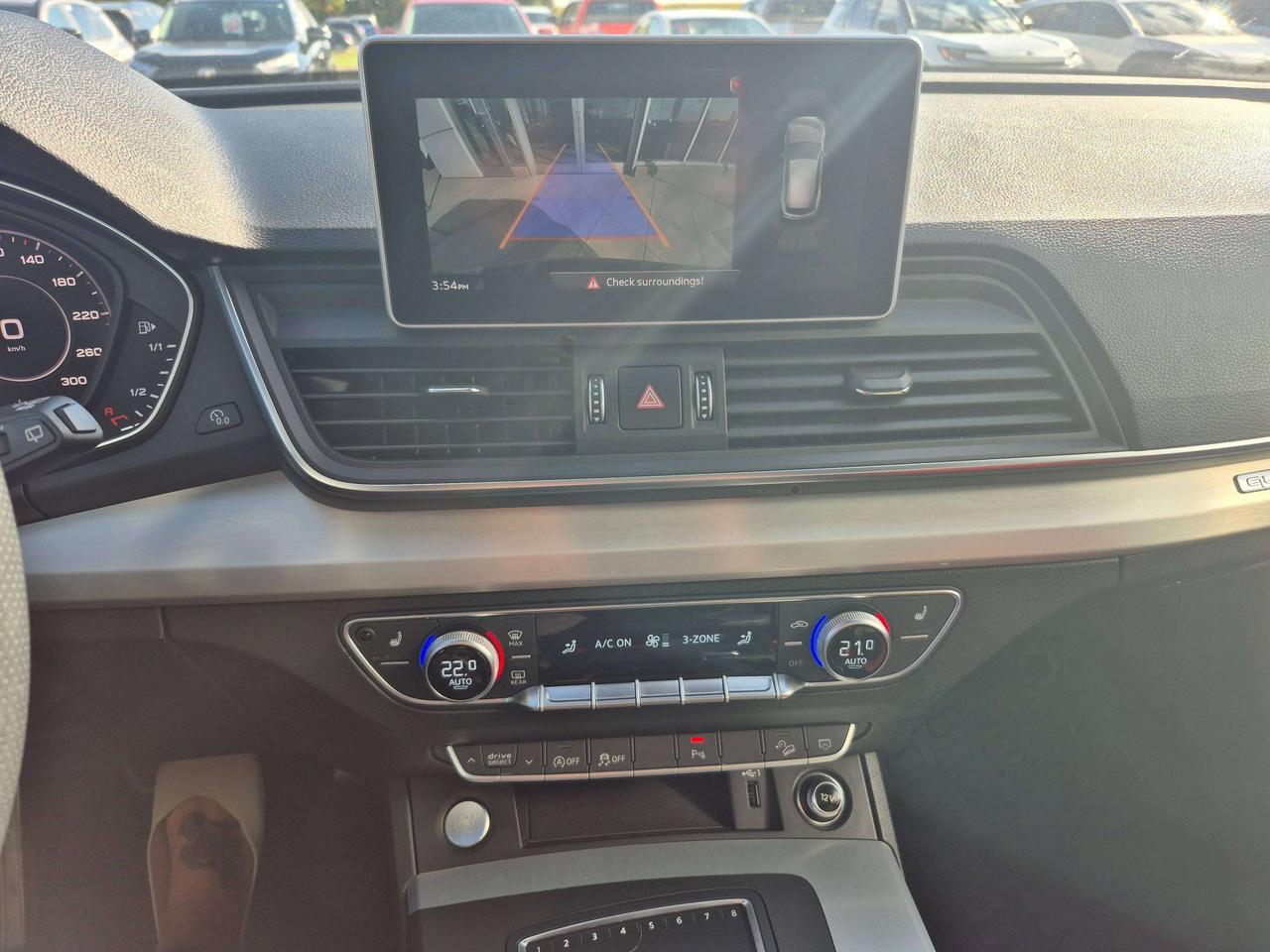 2020 Audi Q5 Technik Photo