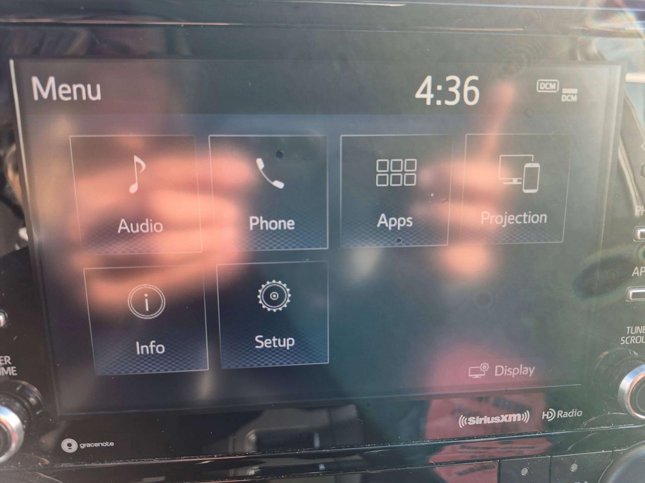 2021 Toyota Highlander XLE Photo