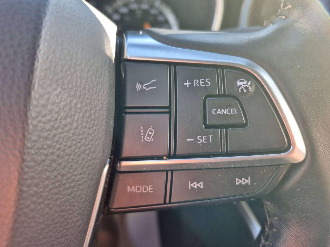2021 Toyota Highlander XLE Photo