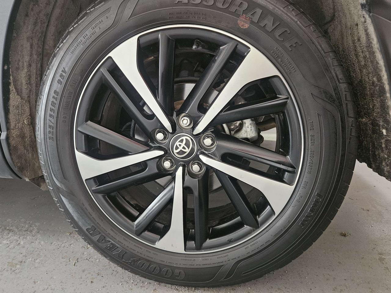2023 Toyota Corolla Cross Hybrid XSE AWD, Camera, Sunroof Photo