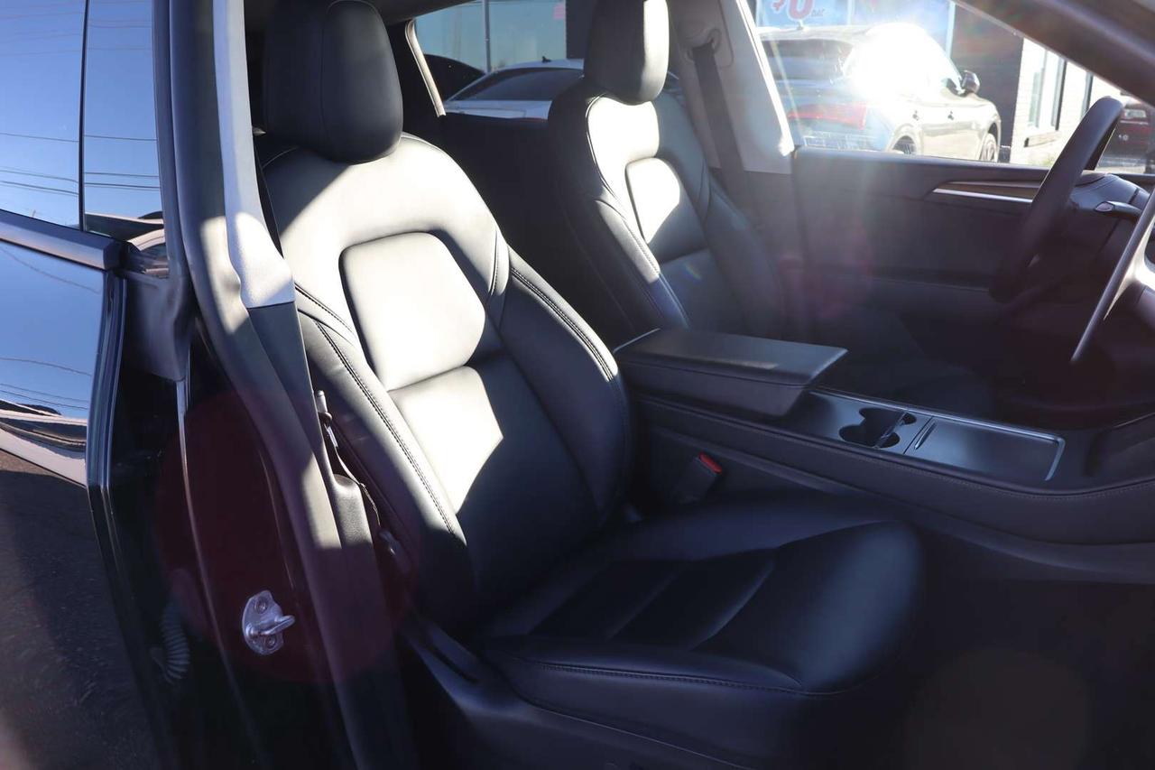 2022 Tesla Model Y Long Range   Dual Motor Photo