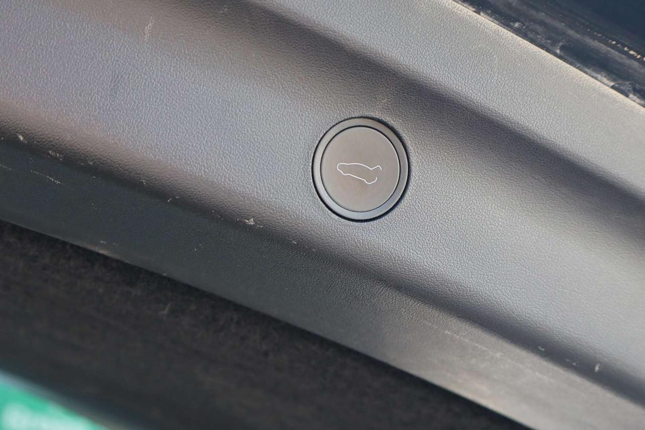 2022 Tesla Model Y Long Range   Dual Motor Photo