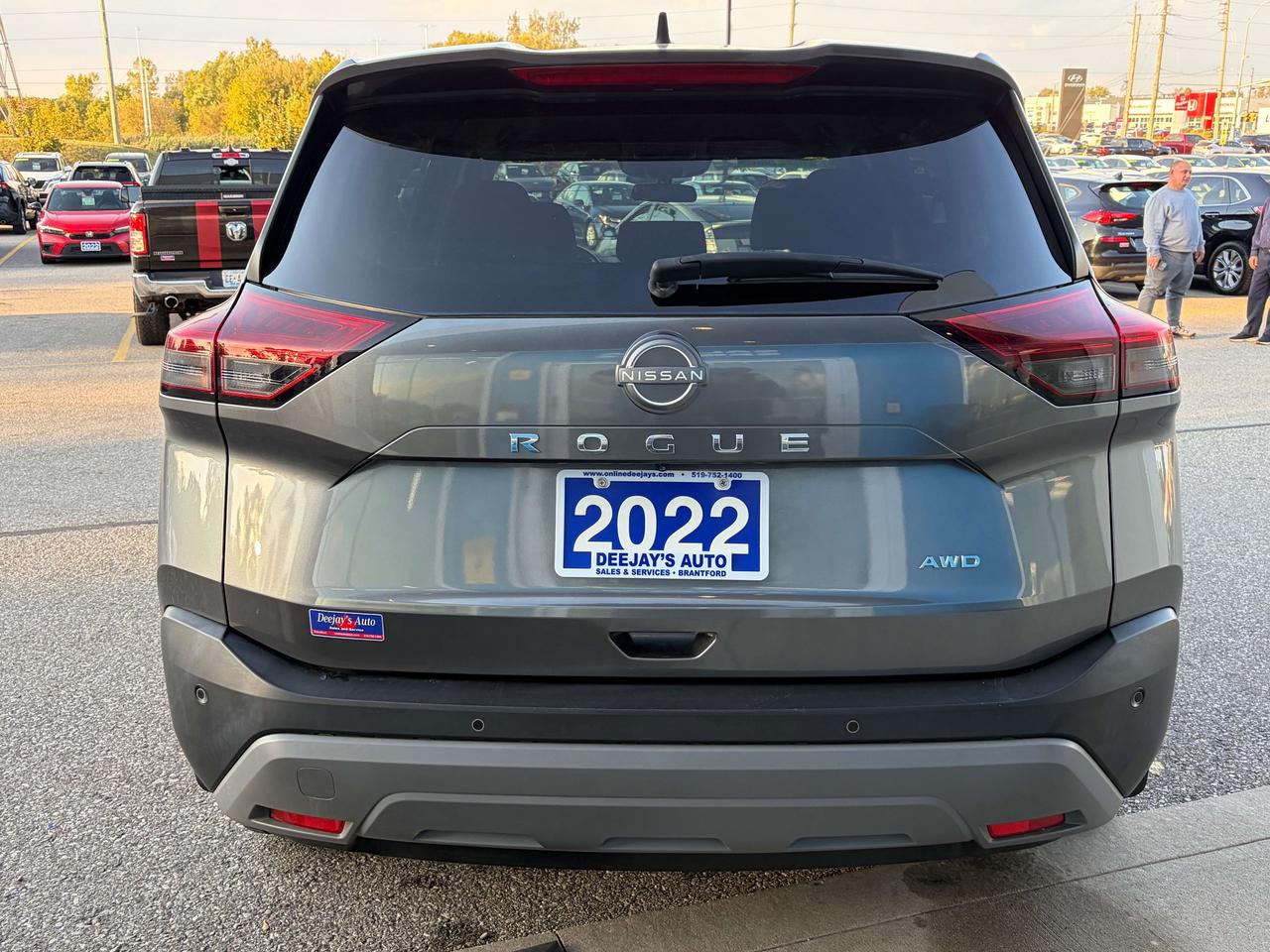 2022 Nissan Rogue S Photo
