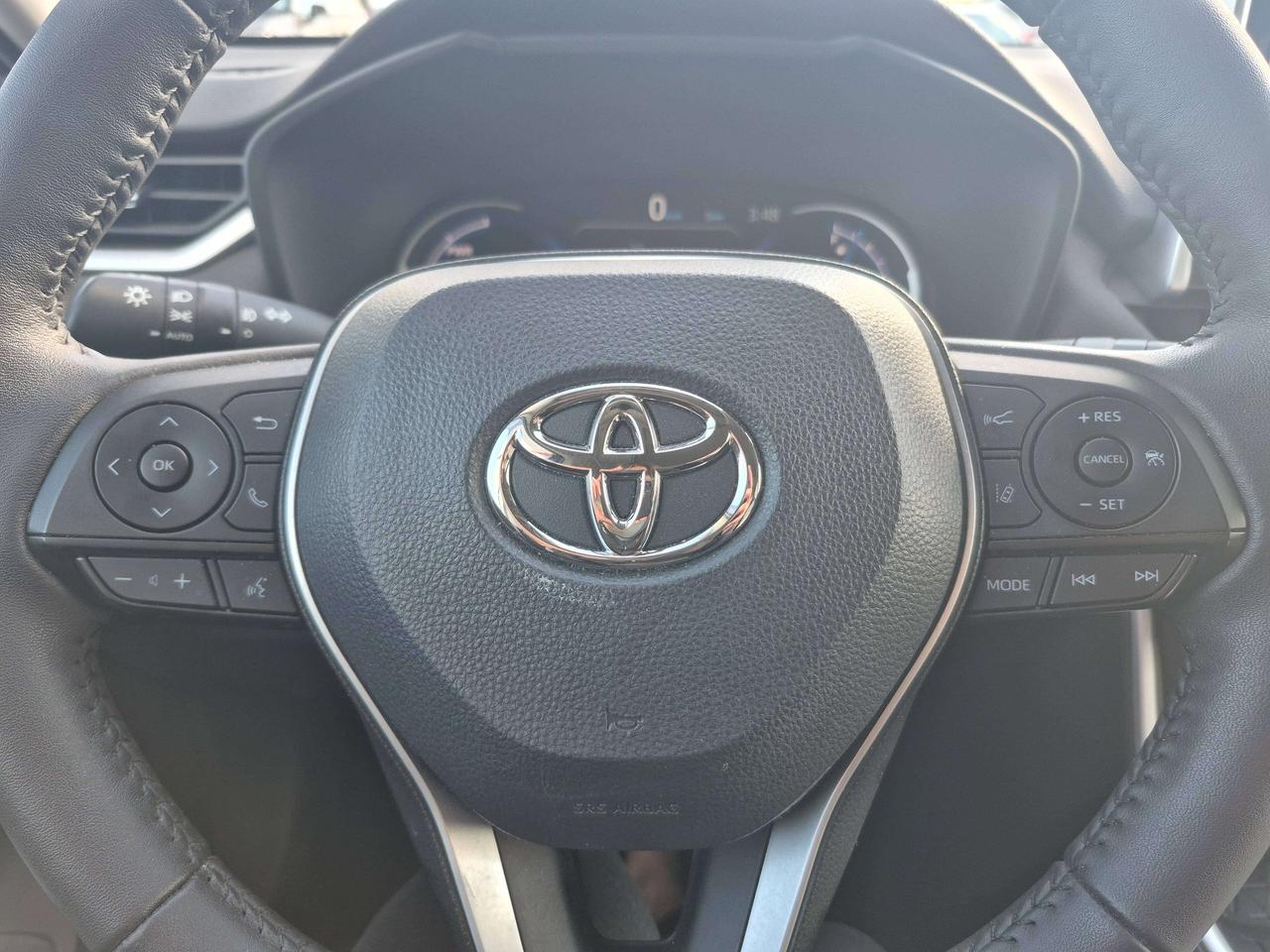 2023 Toyota RAV4 Hybrid XLE Photo
