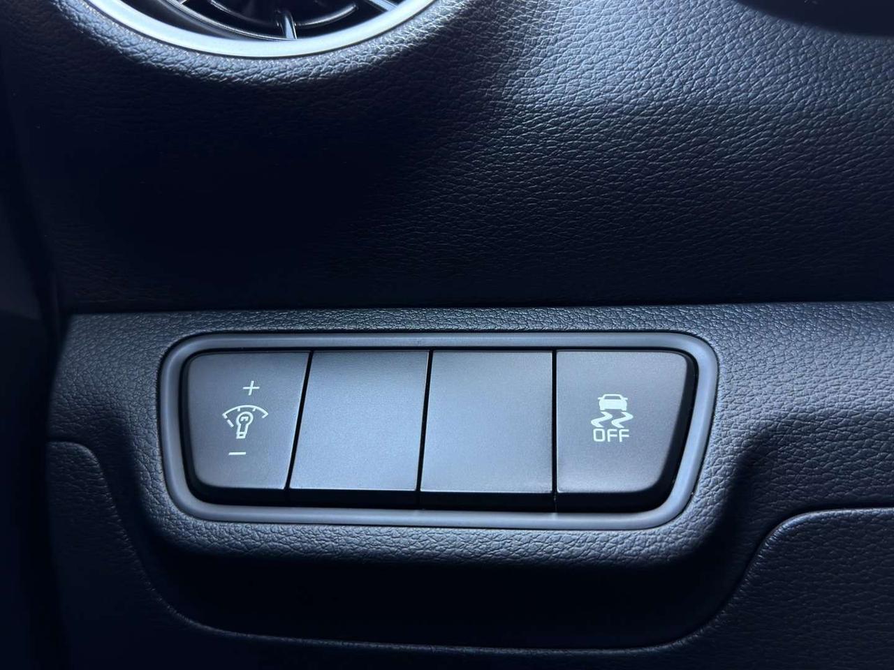 2024 Kia Forte LX Pearl White Heated Seats   Carplay + Android Photo