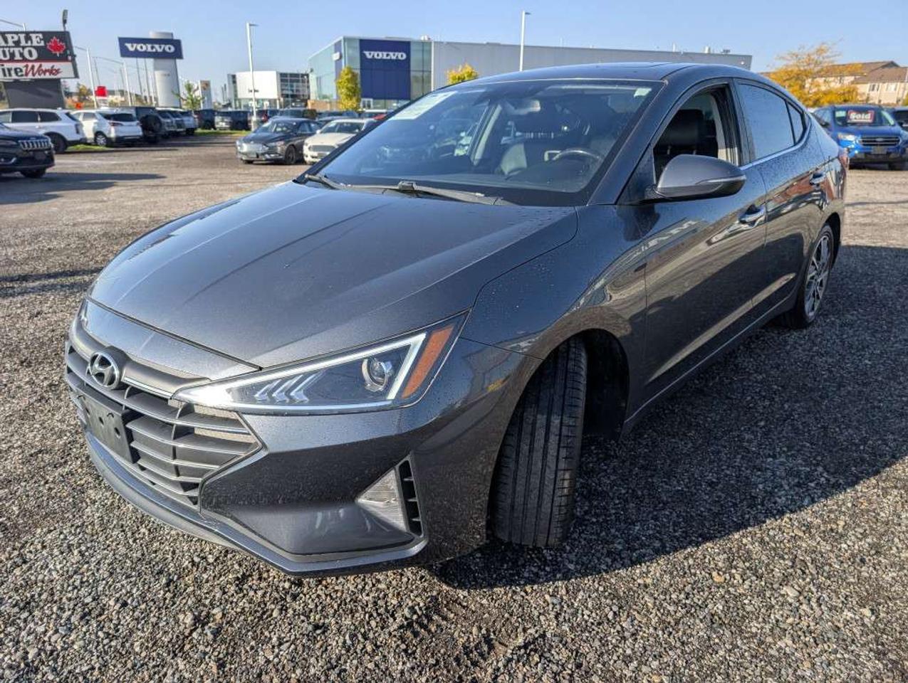 2020 Hyundai Elantra Luxury   LEATHER   SUNROOF   CAMERA   HTD SEATS Photo