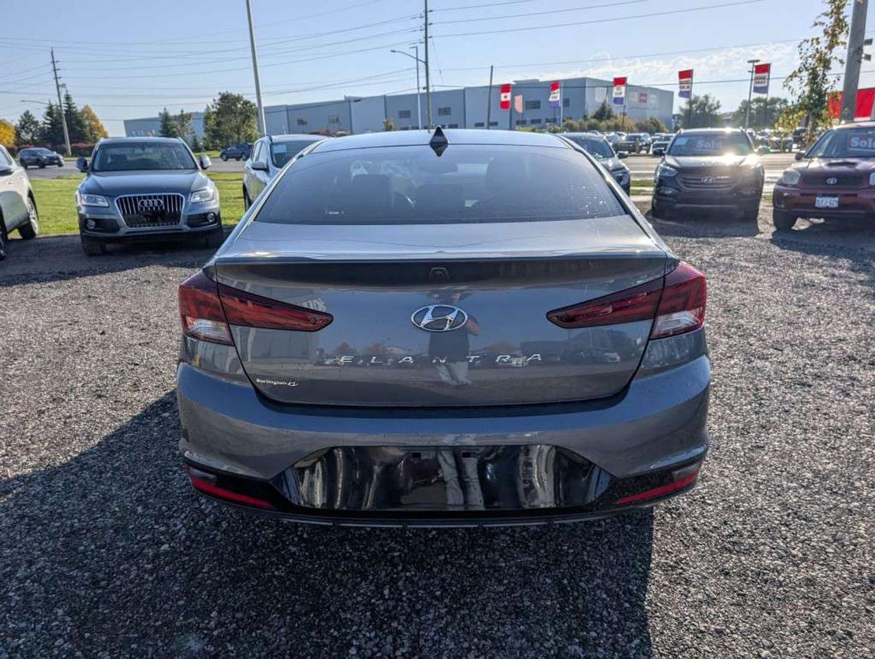 2020 Hyundai Elantra Luxury   LEATHER   SUNROOF   CAMERA   HTD SEATS Photo