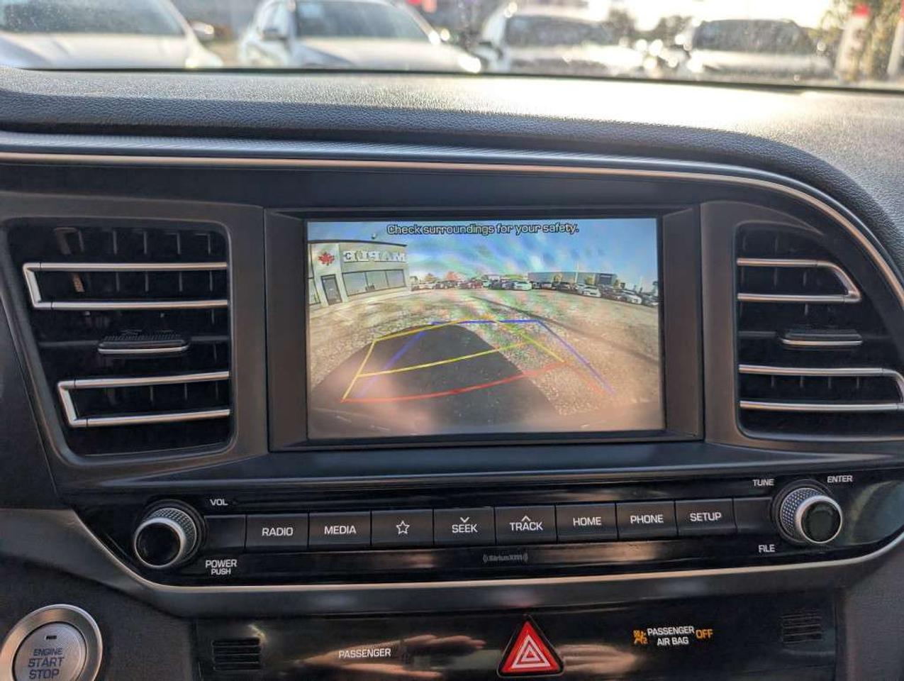 2020 Hyundai Elantra Luxury   LEATHER   SUNROOF   CAMERA   HTD SEATS Photo