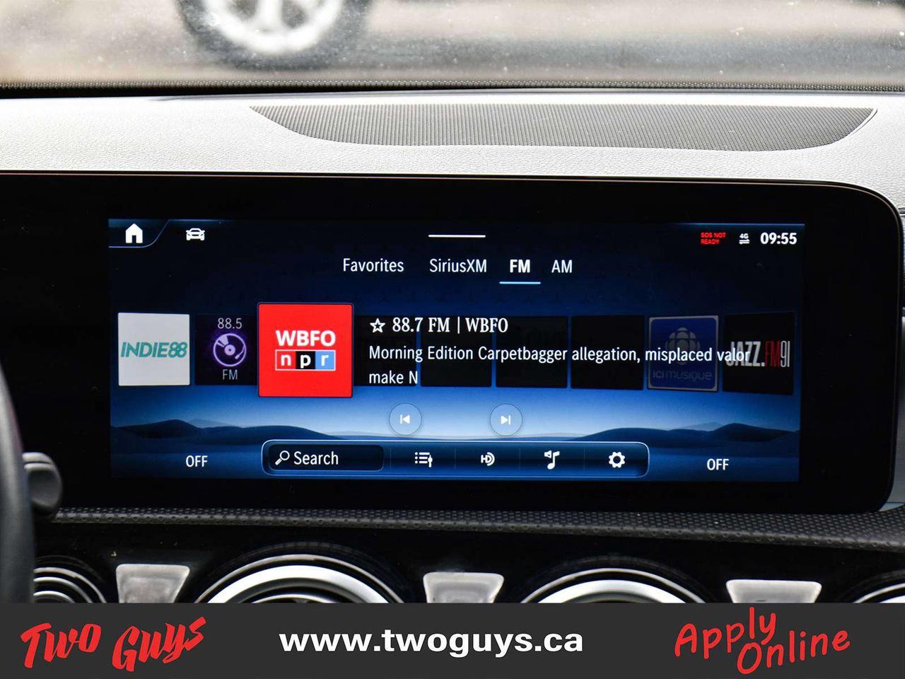 2025 Mercedes-Benz CLA CLA 250 AWD Leather Sunroof Nav Back Up Camera Photo
