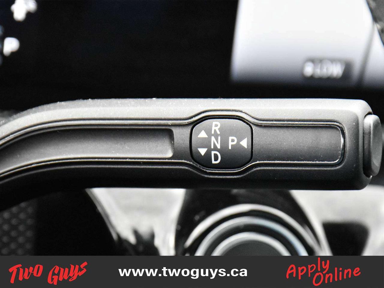 2025 Mercedes-Benz CLA CLA 250 AWD Leather Sunroof Nav Back Up Camera Photo