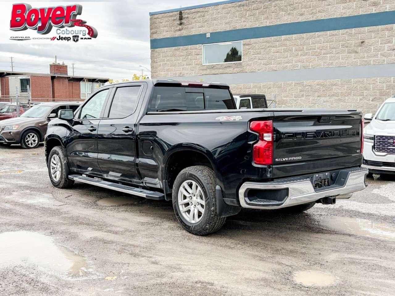 2021 Chevrolet Silverado 1500 Crew Cab Standard Box 4-Wheel Drive LT Photo3