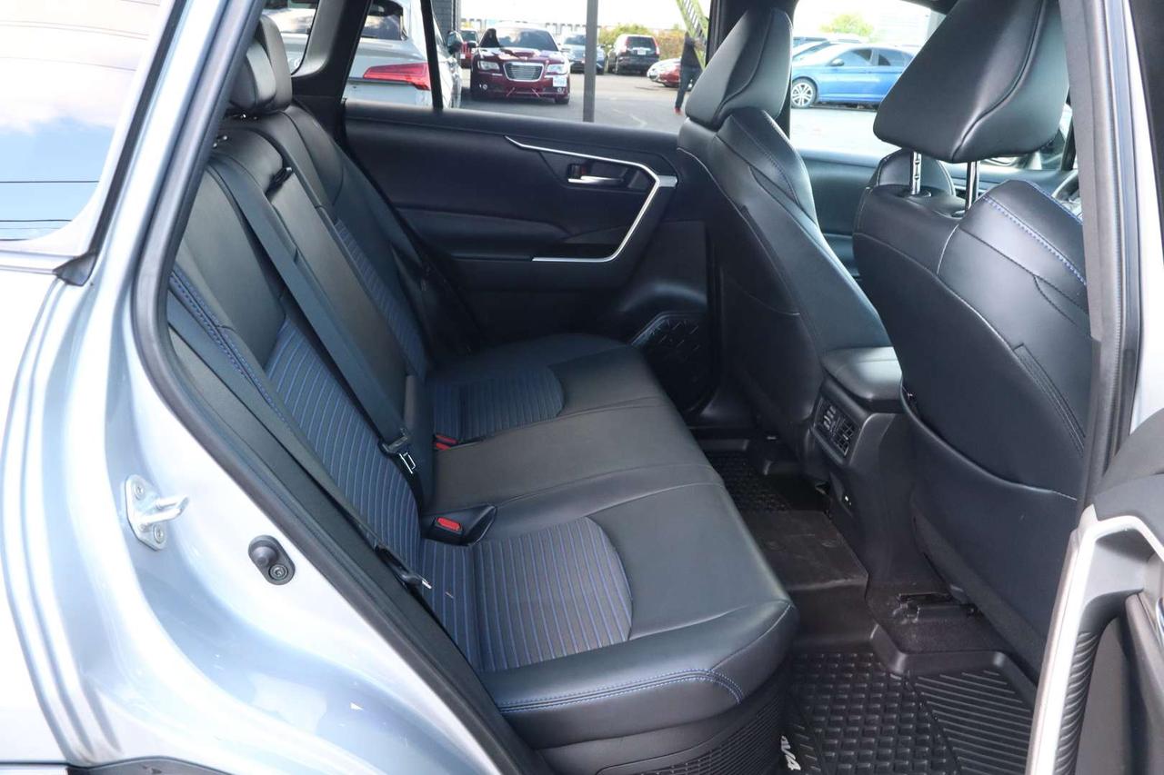 2021 Toyota RAV4 XSE   No Accident   Clean Carfax   One Owner Photo