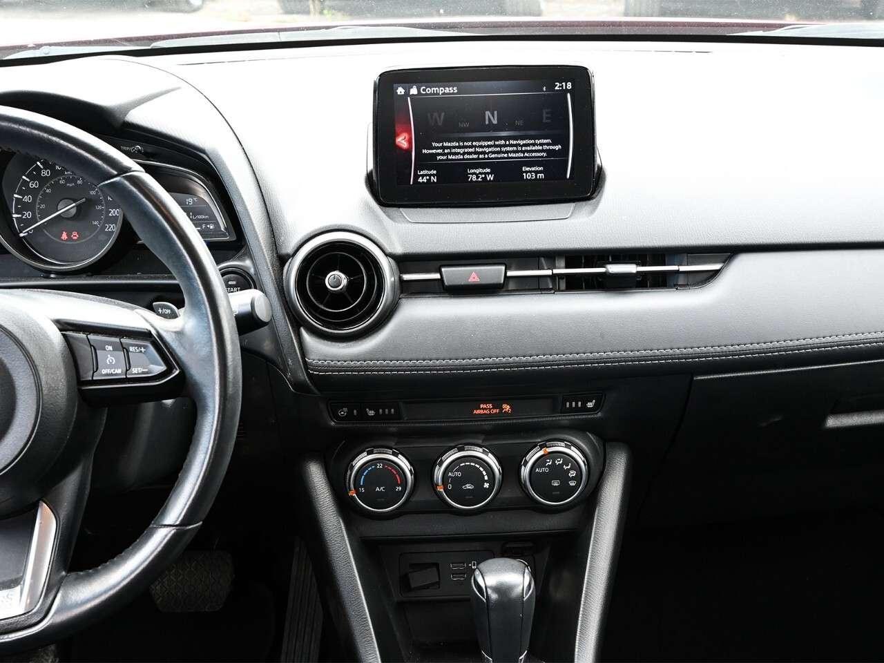 2019 Mazda CX-3 GS Auto FWD One Local owner from new, dealer servi Photo