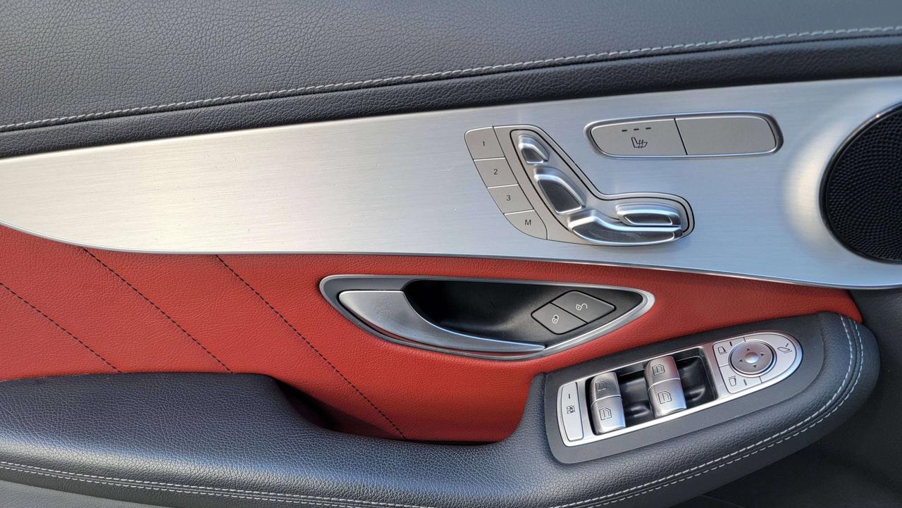 2023 Mercedes-Benz GLC 4MATIC® Photo