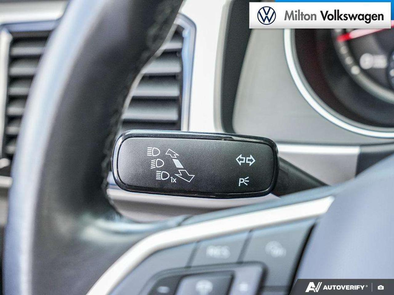 2021 Volkswagen Atlas Highline 2.0T 8sp at w/Tip 4MOTION Photo
