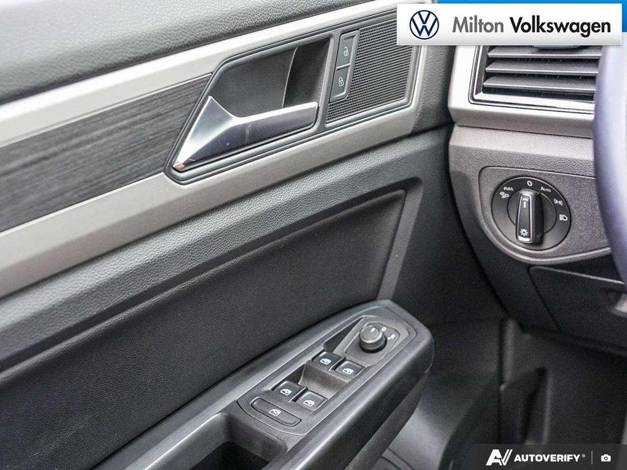 2021 Volkswagen Atlas Highline 2.0T 8sp at w/Tip 4MOTION Photo