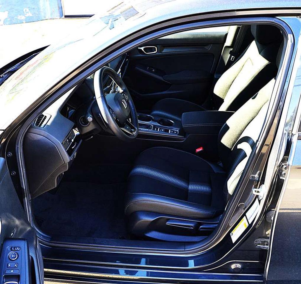 2025 Honda Civic SPORT Front Wheel Drive Automatic Photo