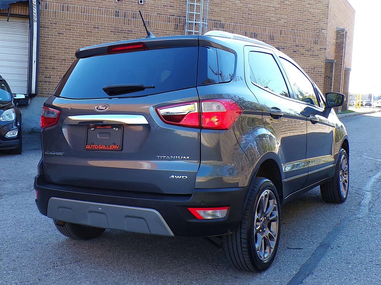 2020 Ford EcoSport TITANIUM 4WD BSM NAVI CAMERA APPLE CARPLAY SUNROOF Photo