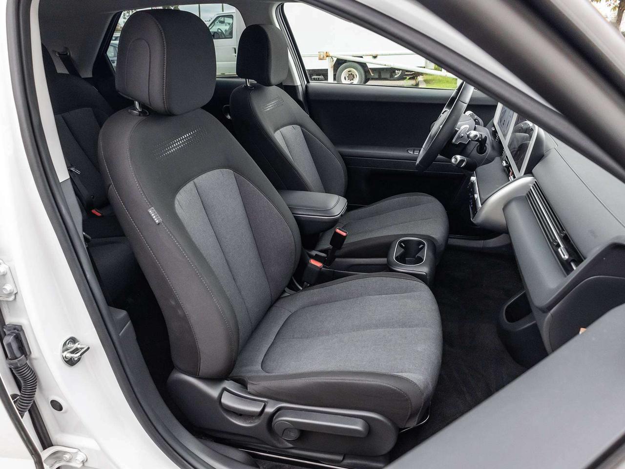 2024 Hyundai IONIQ 5 Preferred Photo