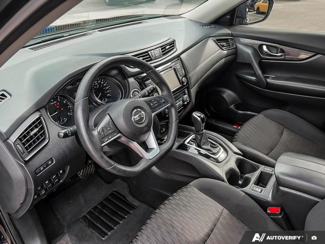 2019 Nissan Rogue  Photo