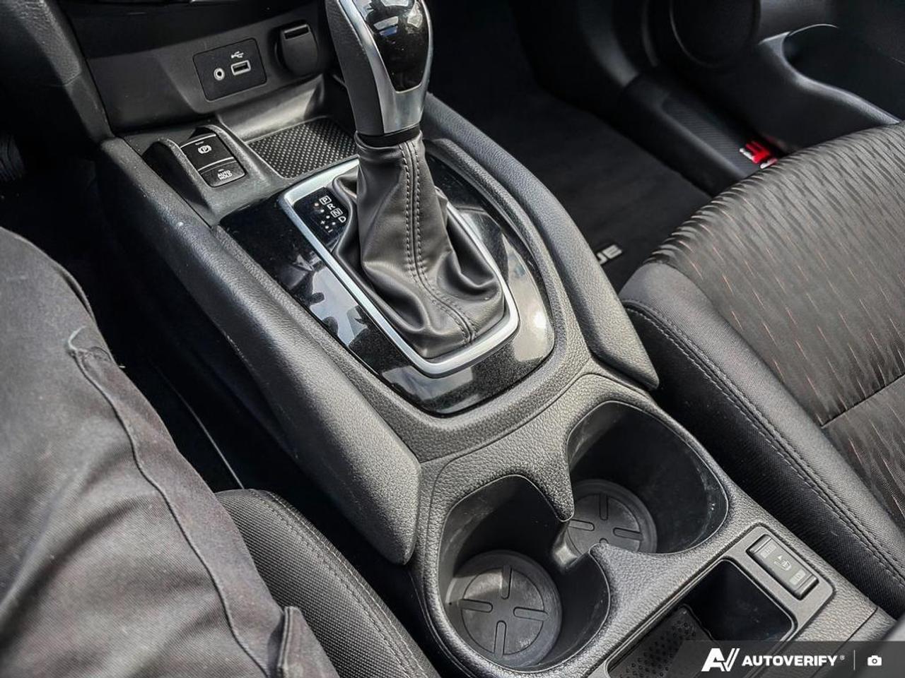 2019 Nissan Rogue  Photo