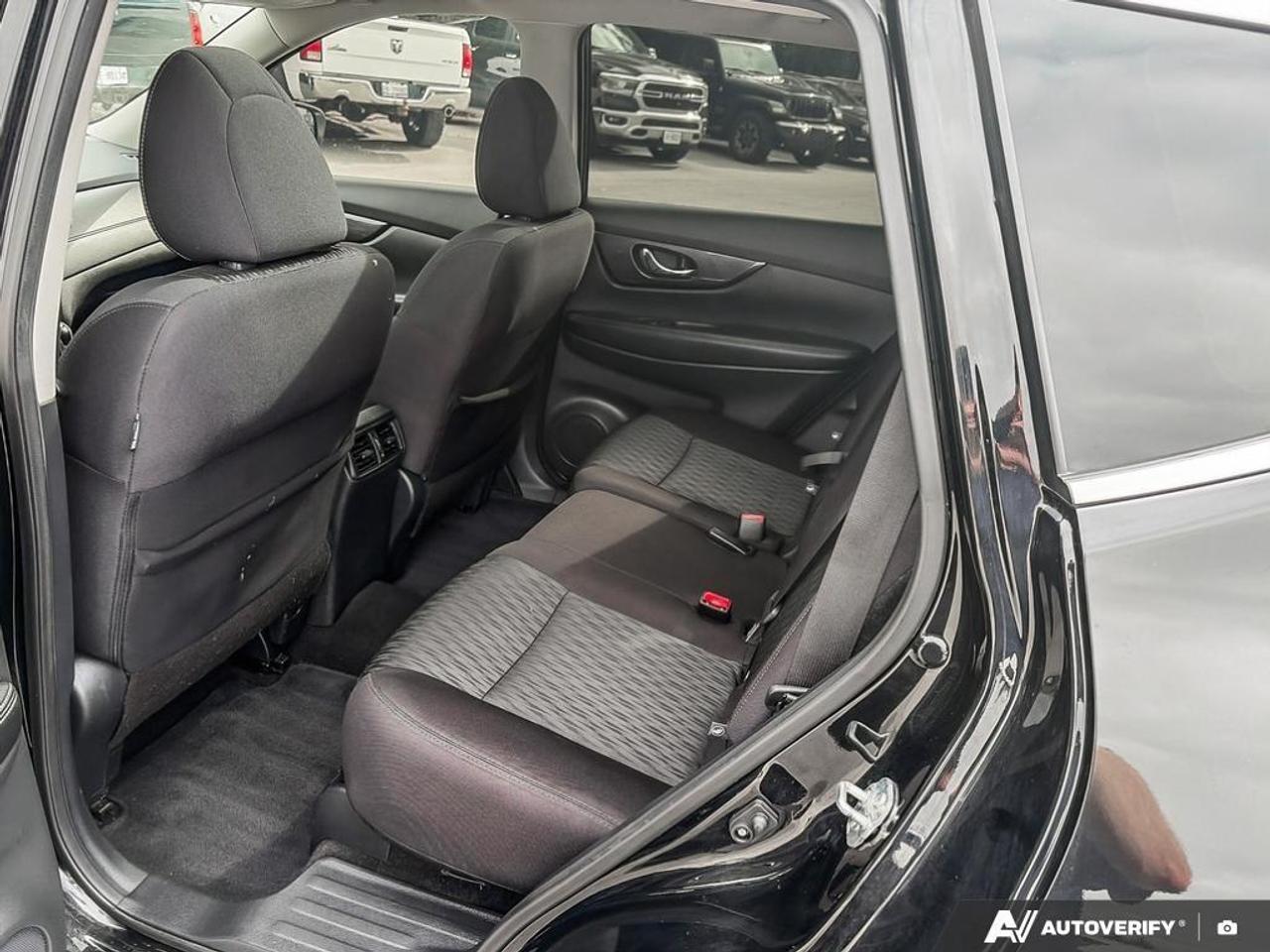 2019 Nissan Rogue  Photo