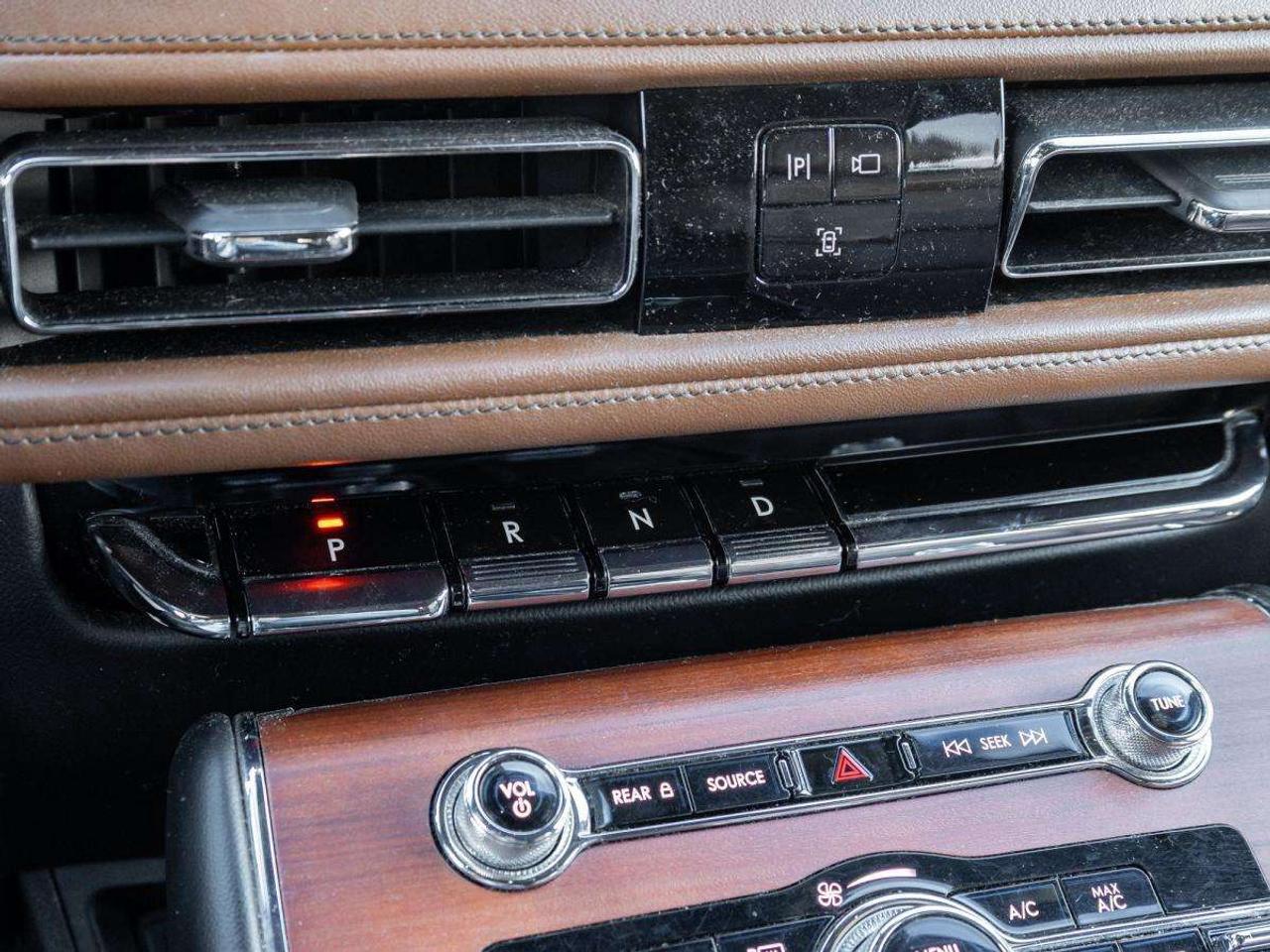 2022 Lincoln Aviator Reserve AWD Photo