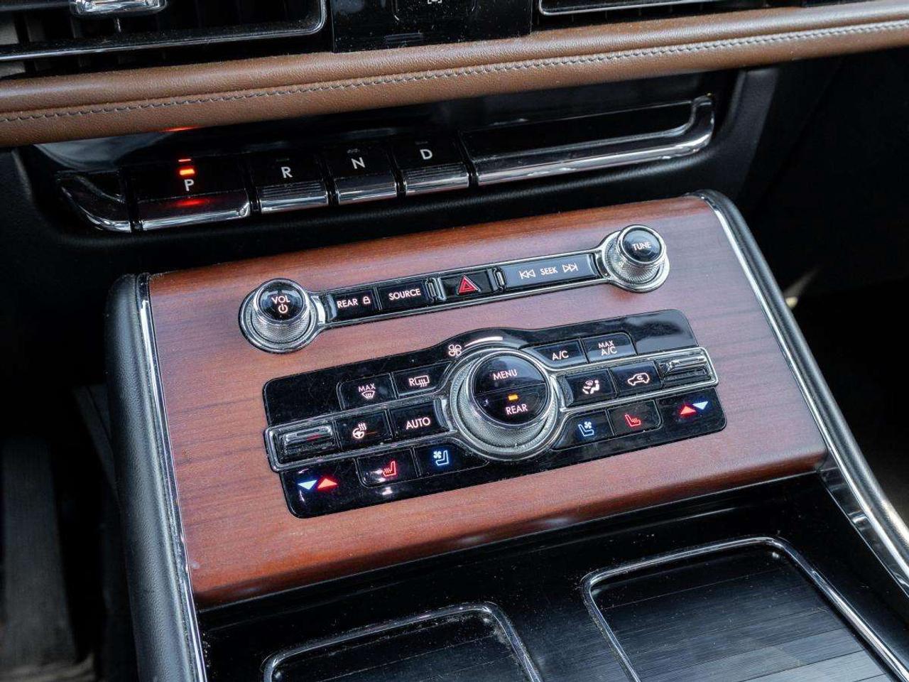 2022 Lincoln Aviator Reserve AWD Photo
