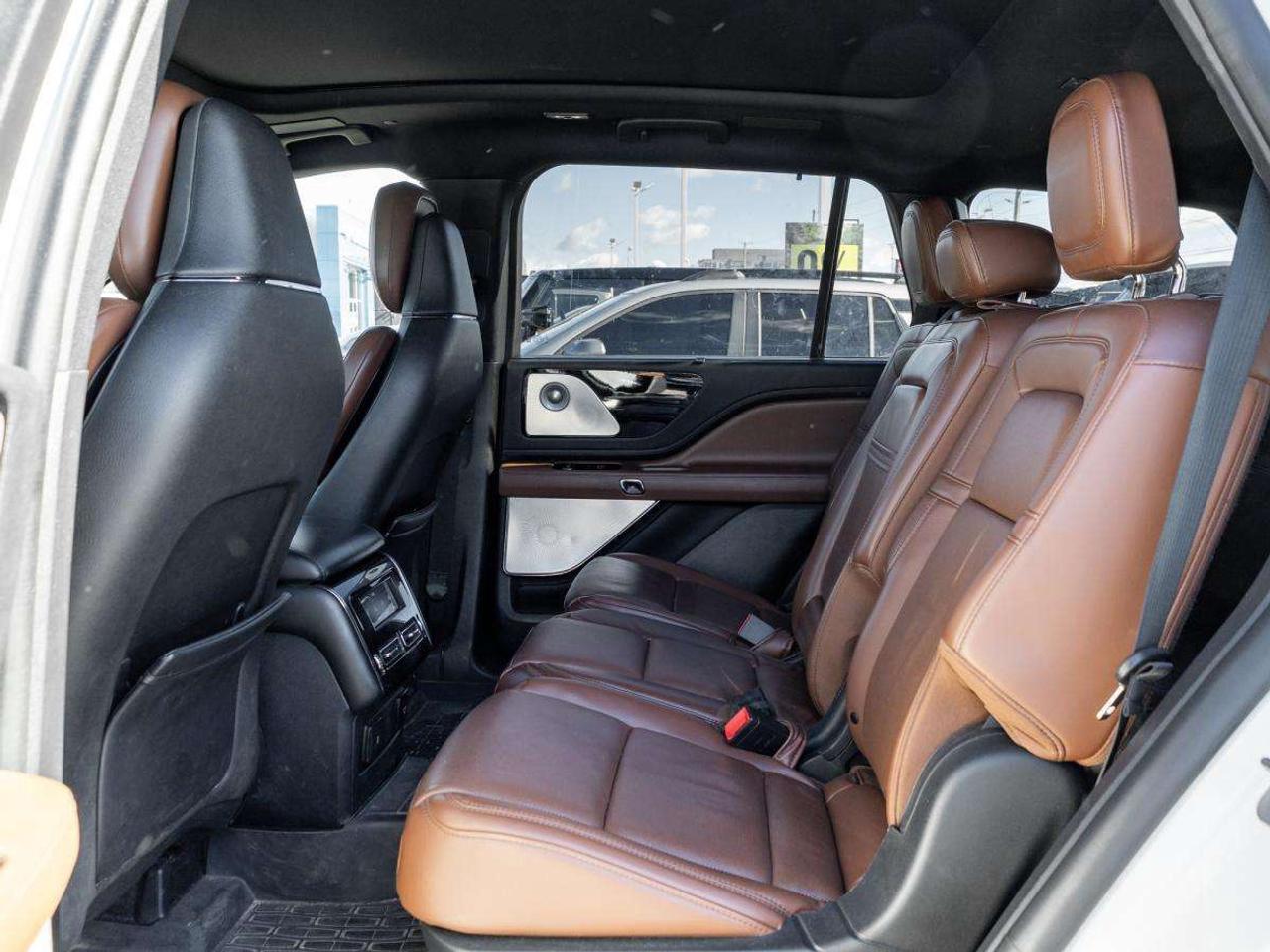 2022 Lincoln Aviator Reserve AWD Photo