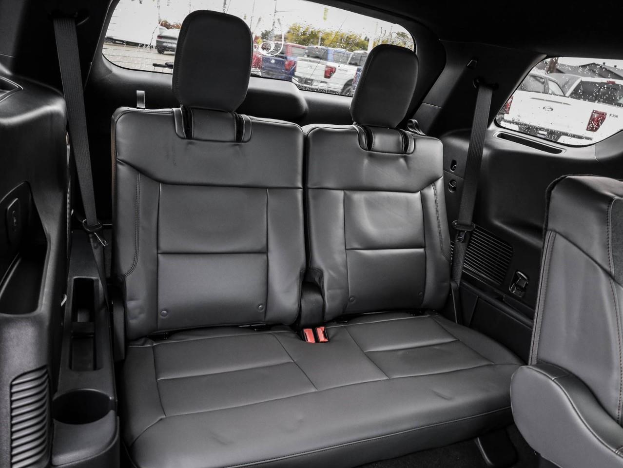 2027 Ford Explorer Active 4dr 4x4 Photo