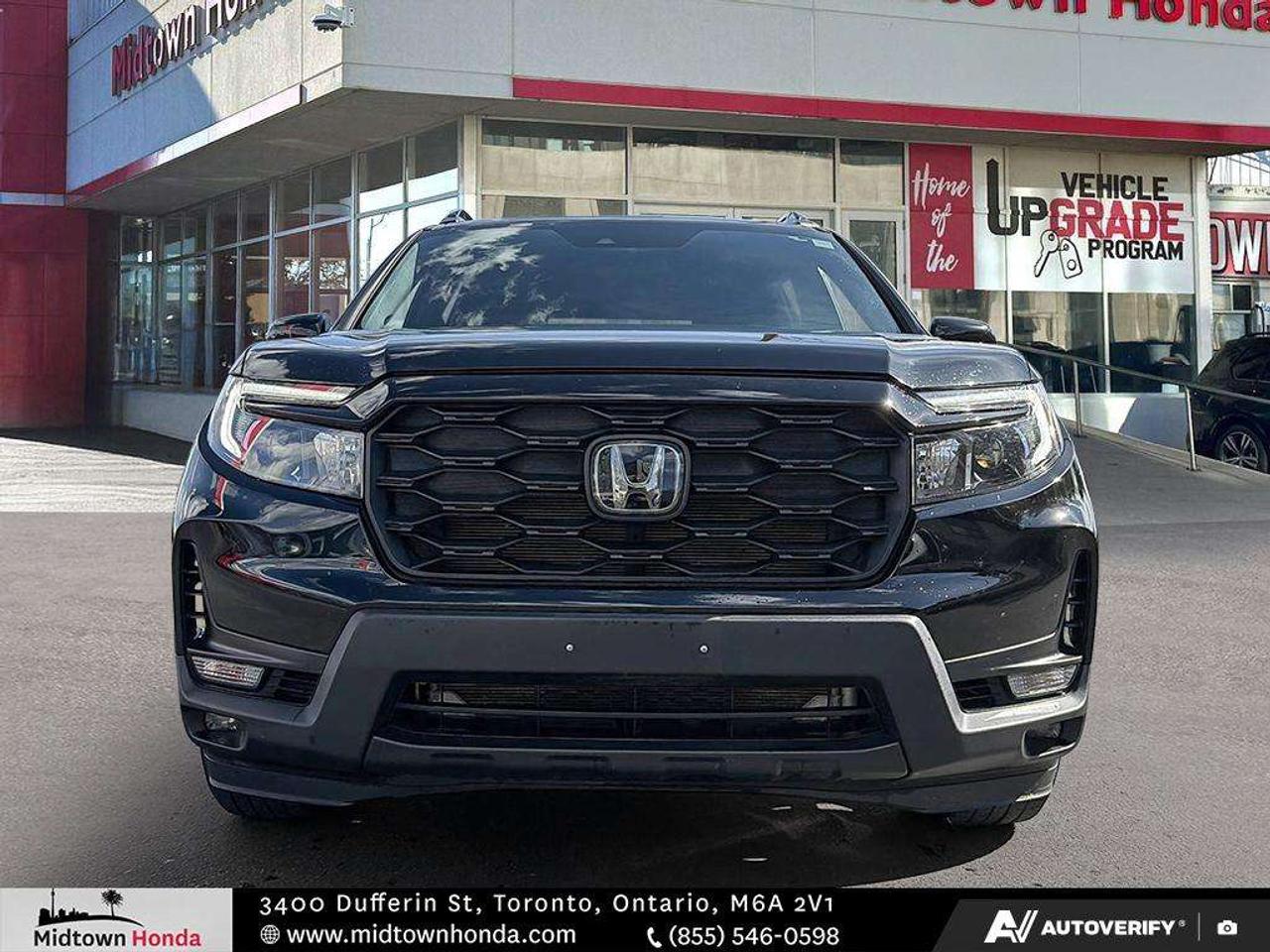 2023 Honda Passport Sport AWD Photo2