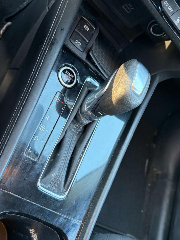 2024 Nissan Kicks SV FWD   One Owner   Clean Carfax Photo
