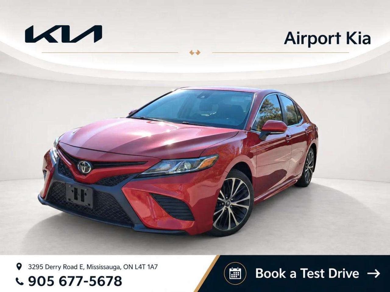 2020 Toyota Camry SE Auto Photo
