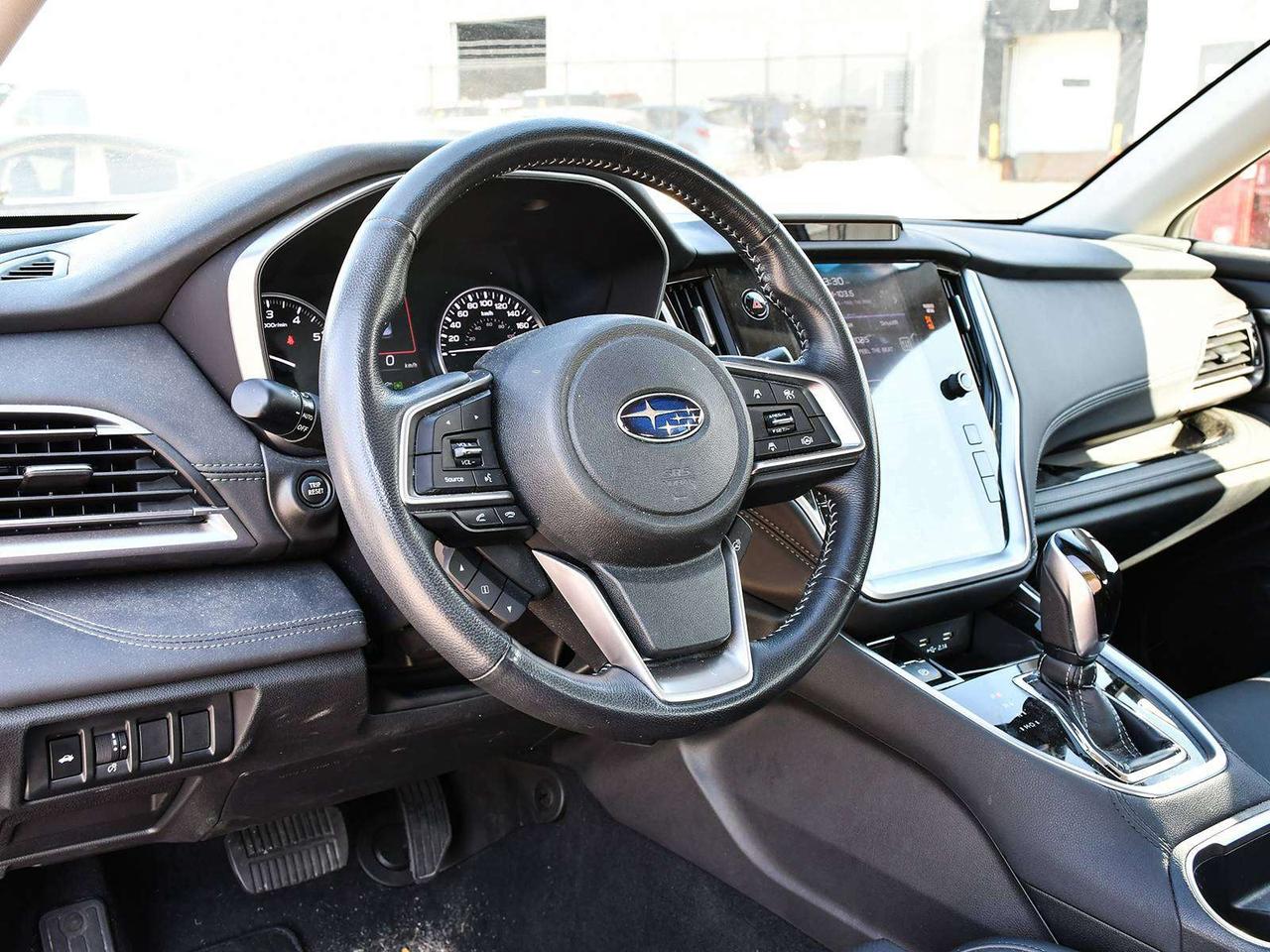 2022 Subaru Legacy LIMITED   1OWNER   CLEAN CARFAX   CAM   LOW KMS Photo